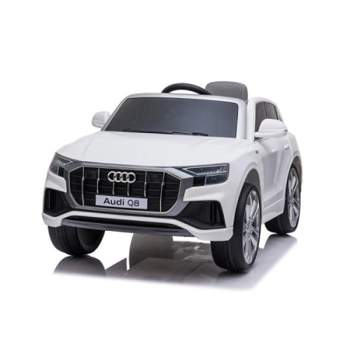 Makinë Audi Q8 i bardhë